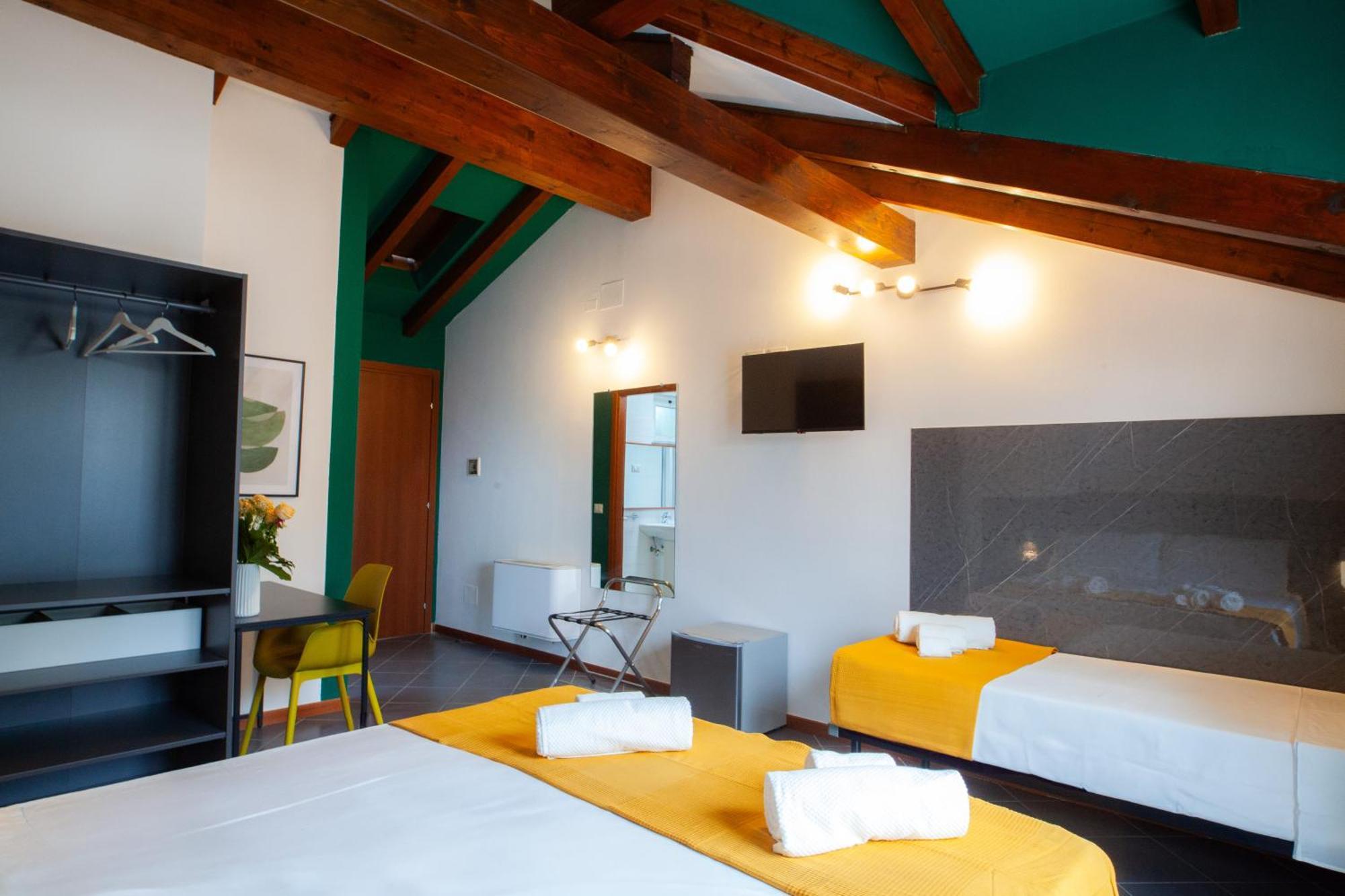 Rrrapido Hotel Сесто-Сан-Джованни Экстерьер фото