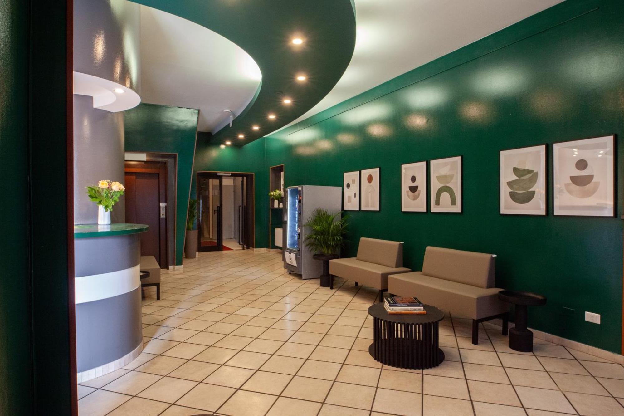 Rrrapido Hotel Сесто-Сан-Джованни Экстерьер фото